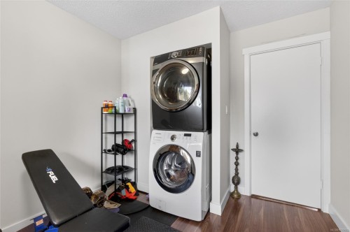 1130 21St St, Courtenay, BC 