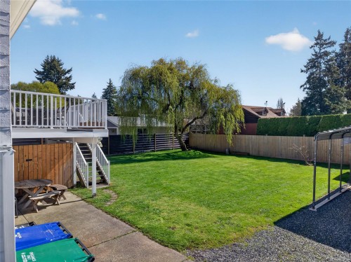 1130 21St St, Courtenay, BC 