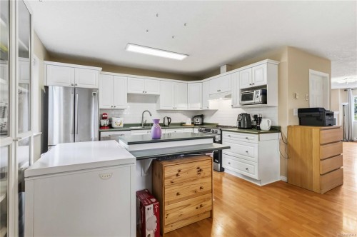 1131 Donna Ave, Langford, BC 
