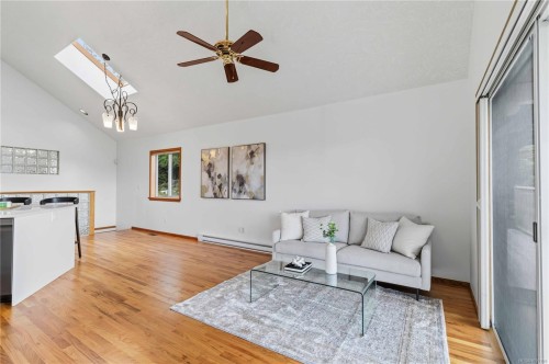1785 Cedar Hill Cross Rd, Saanich, BC 