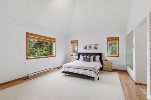 1785 Cedar Hill Cross Rd, Saanich, BC 