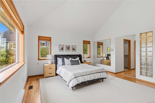 1785 Cedar Hill Cross Rd, Saanich, BC 