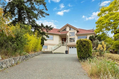 1785 Cedar Hill Cross Rd, Saanich, BC 