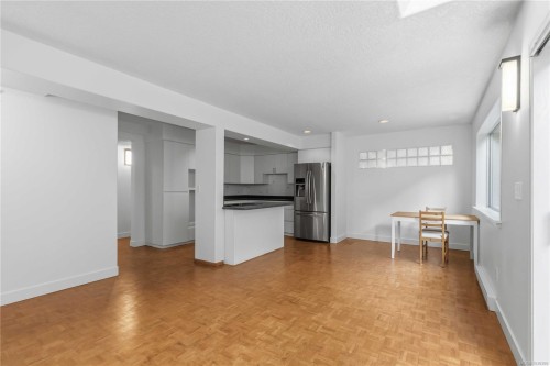 1785 Cedar Hill Cross Rd, Saanich, BC 