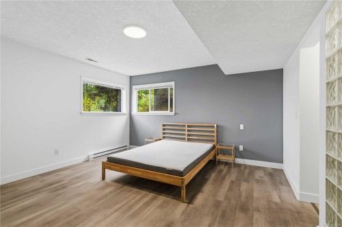1785 Cedar Hill Cross Rd, Saanich, BC 