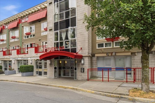 #411-99 Chapel St  Nanaimo, BC V9R 5H3