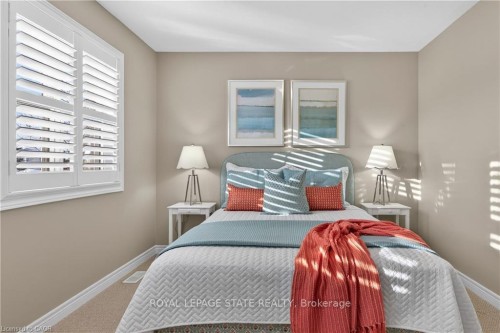 27 Black Walnut Crescent, Hamilton, ON 