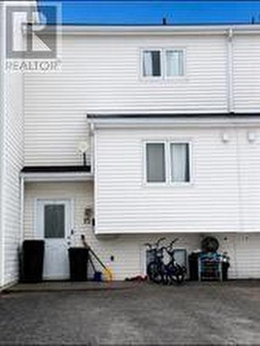 15 TUCKER Place  Grand Falls-Windsor, NL A2A 2K8