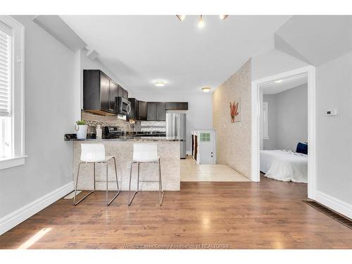 1341 Mckay, Windsor, ON 