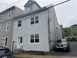 3 Exmouth ST Saint John, NB E2L 3R9