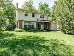 58 Briarwood Moncton, NB E1E 3X2