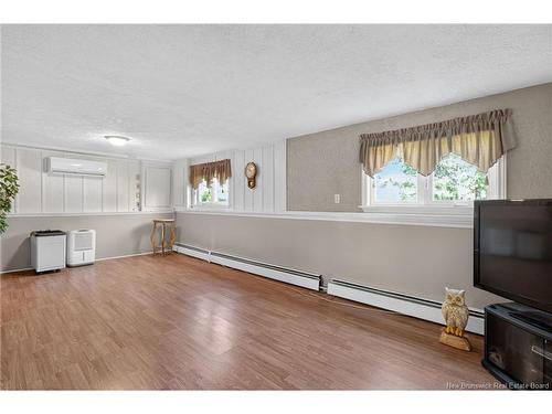 1090 Perry Rd, Saint-Edouard-De-Kent, NB 