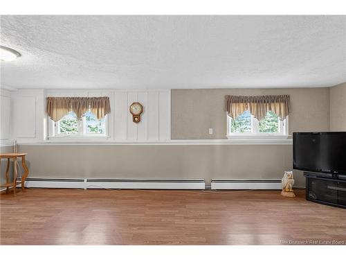 1090 Perry Rd, Saint-Edouard-De-Kent, NB 