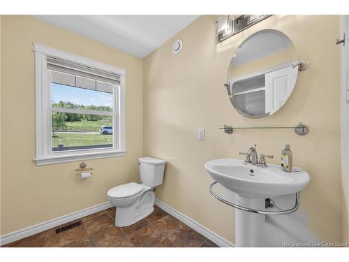 7343 Route 102, Dumfries, NB 