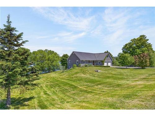 7343 Route 102, Dumfries, NB 