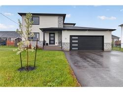 51 Renoir ST  Moncton, NB E1G 5V5