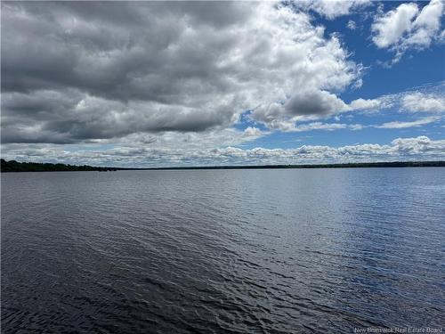 - Route 690, Maquapit Lake, NB 