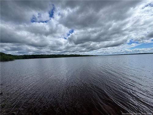 - Route 690, Maquapit Lake, NB 