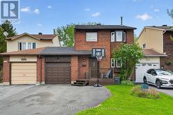 1633 LAFRANCE DRIVE Ottawa, ON K1E 2L7