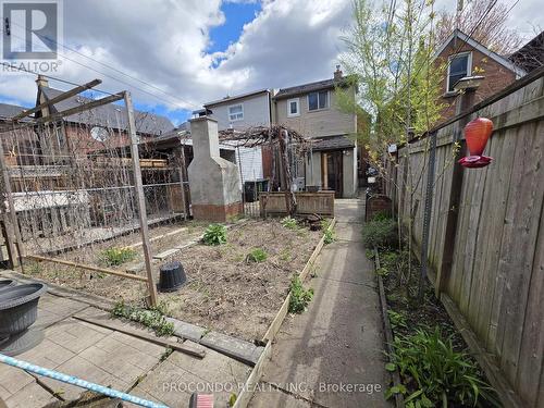 286 Harvie Avenue, Toronto, ON 