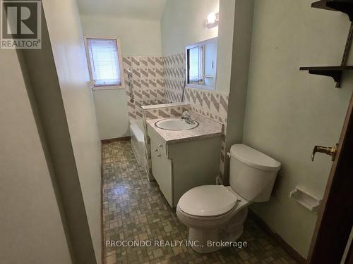 286 Harvie Avenue, Toronto, ON 