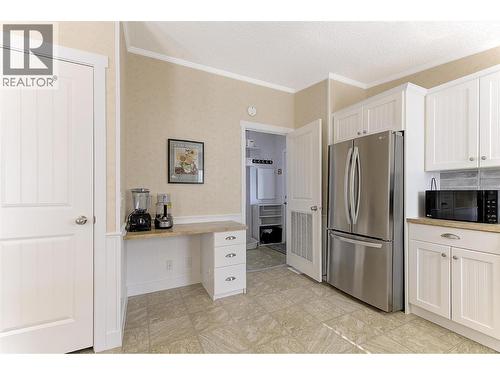 Built-In Kitchen Workspace - 2440 Old Okanagan Highway Unit# 1304, West Kelowna, BC 