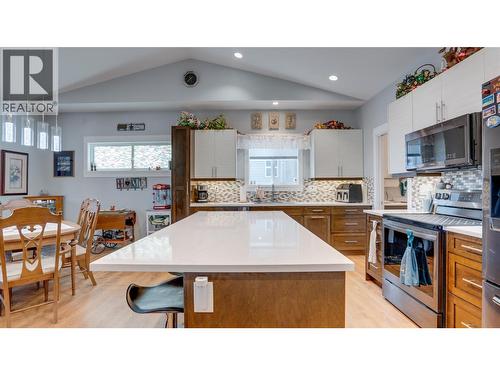 903 9 Avenue, Vernon, BC 
