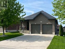 404 DEVONSHIRE ROAD Saugeen Shores, ON N0H 2C3