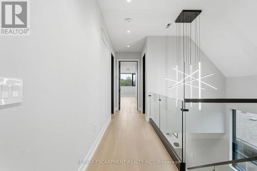 957 Halliday Avenue, Mississauga, ON 