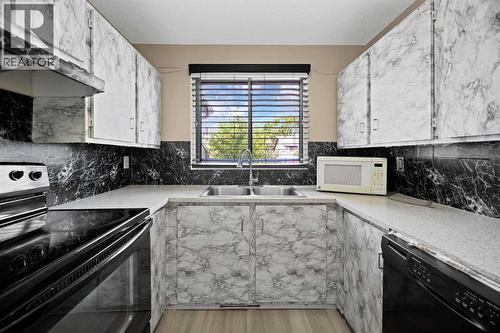 56 Templeridge Crescent Ne, Calgary, AB 
