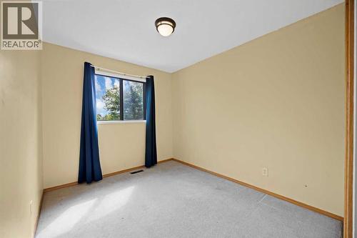 56 Templeridge Crescent Ne, Calgary, AB 