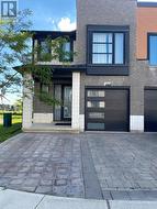 939 - 939 WEST VILLAGE SQUARE London North, ON N6H 5J9
