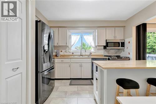 224 Erindale Crescent, Cambridge, ON 