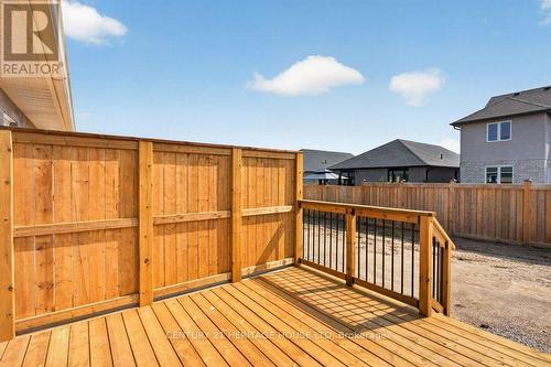 25 Kiln Lane E, St. Thomas, ON - Outdoor With Deck Patio Veranda With Exterior