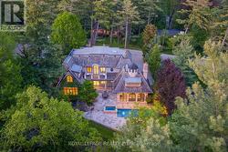 1476 CARMEN DRIVE  Mississauga, ON L5G 3Z1