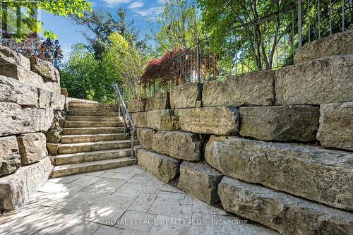 1476 Carmen Drive, Mississauga, ON 