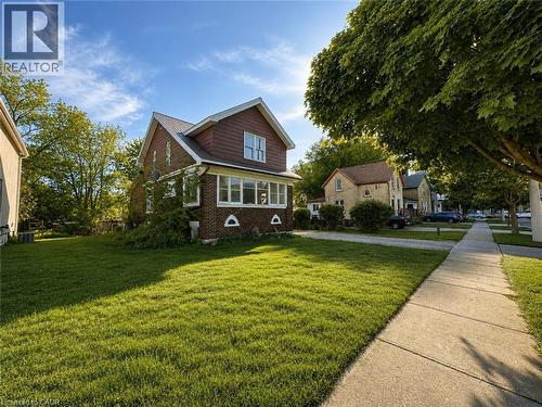 27 Oak Street, Kitchener, ON - Outdoor