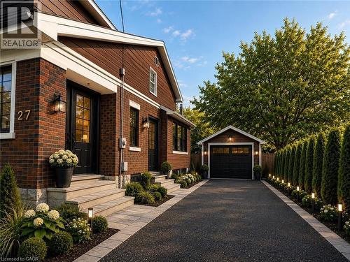 27 Oak Street, Kitchener, ON - Outdoor