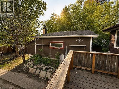 27 Oak Street, Kitchener, ON - Outdoor