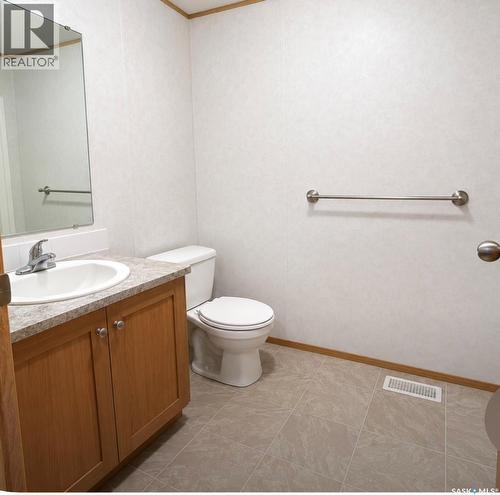 309 2Nd Street Nw, Goodsoil, SK 
