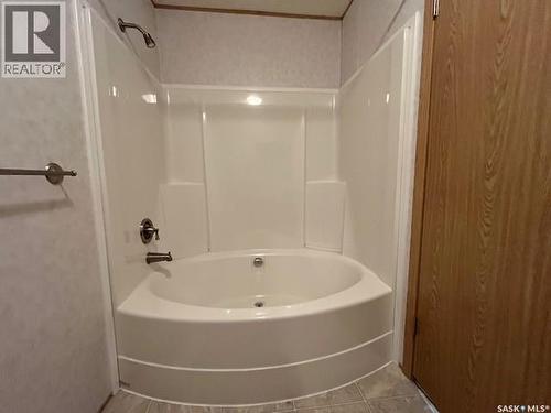 309 2Nd Street Nw, Goodsoil, SK 