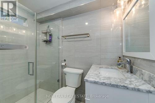 2598 Chalkwell Close, Mississauga, ON 