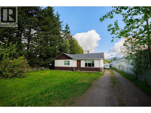 5028 POHLE AVENUE  Terrace, BC V8G 4S8