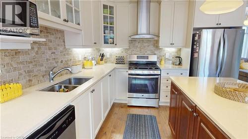 16 Ridgegate Crescent, Georgetown, ON - Indoor Photo Showing Kitchen With Stainless Steel Kitchen With Double Sink With Upgraded Kitchen