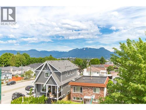 2916 Graveley Street, Vancouver, BC 