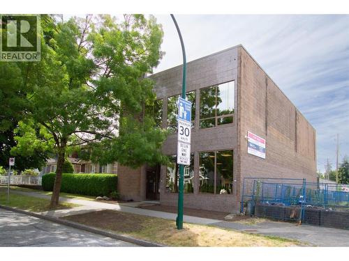 2916 Graveley Street, Vancouver, BC 