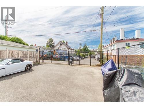 2916 Graveley Street, Vancouver, BC 