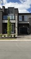 14 UPPER LEVEL - 5672 DORCHESTER ROAD Niagara Falls, ON L2G 4Y8