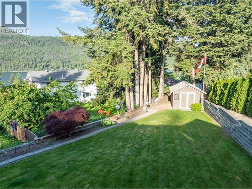 2934 Juniper Crescent, Sorrento, BC 