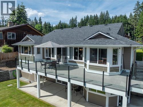 2934 Juniper Crescent, Sorrento, BC 